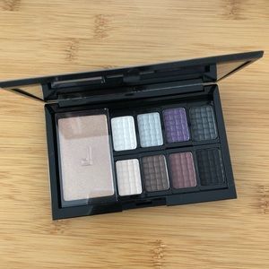 NWT DOUCCE Freematic Eyeshadow Pro Palette Smokey